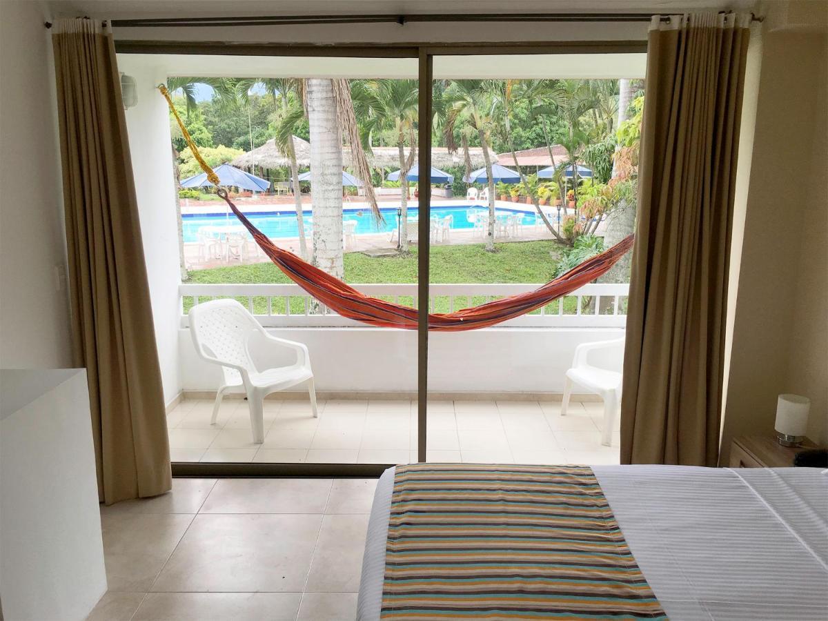 Hotel Hacienda El Diamante Villeta Ngoại thất bức ảnh