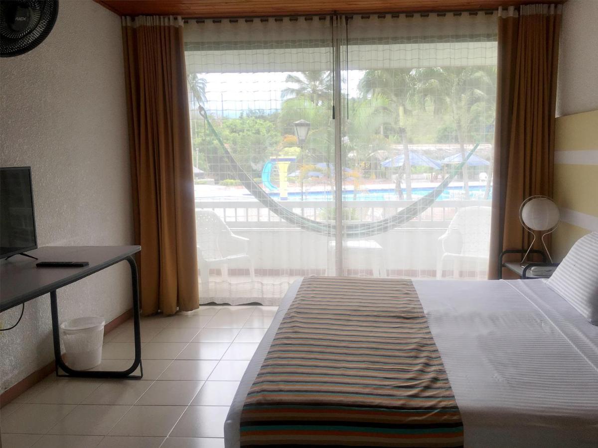 Hotel Hacienda El Diamante Villeta Ngoại thất bức ảnh
