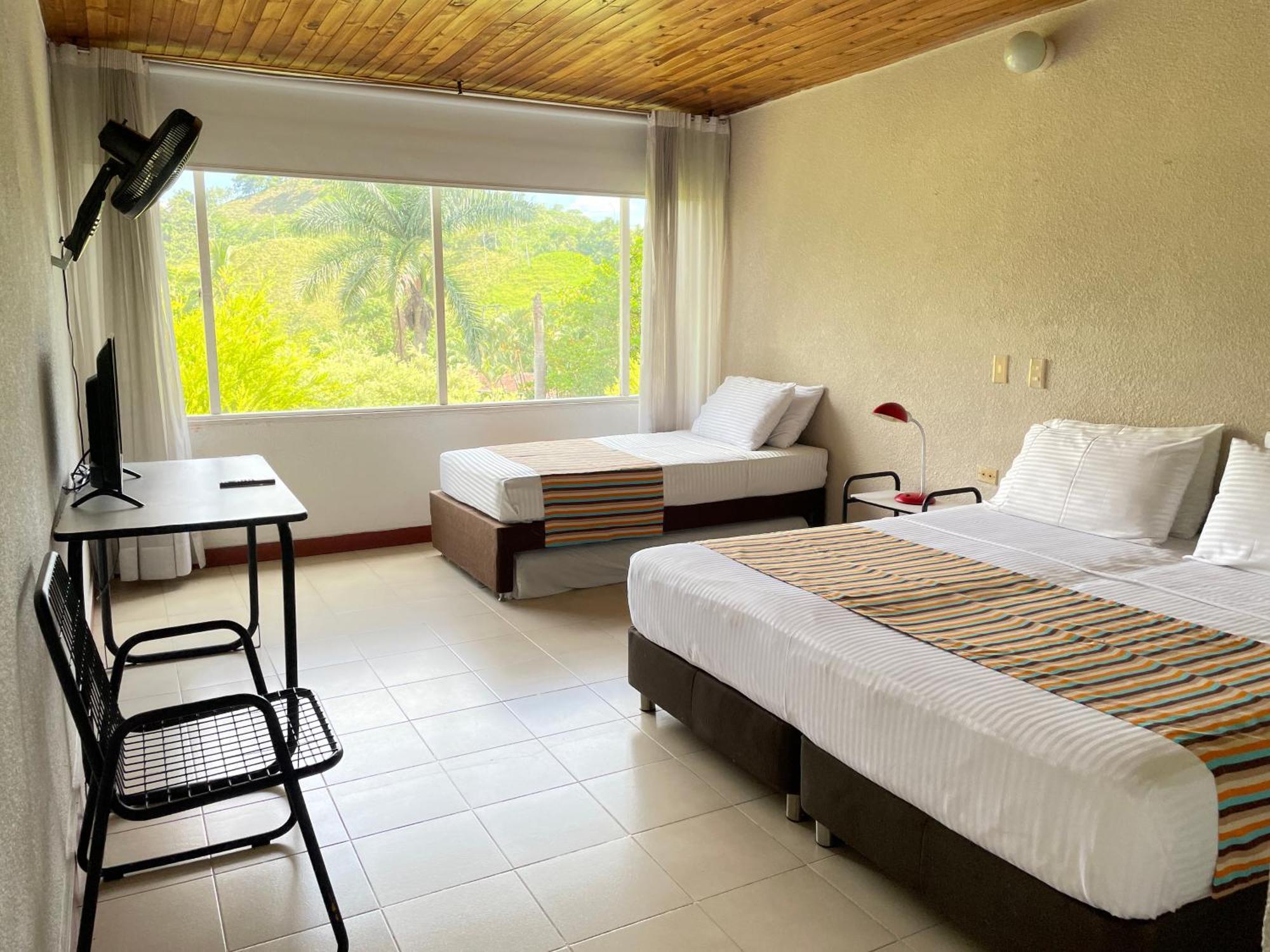 Hotel Hacienda El Diamante Villeta Ngoại thất bức ảnh