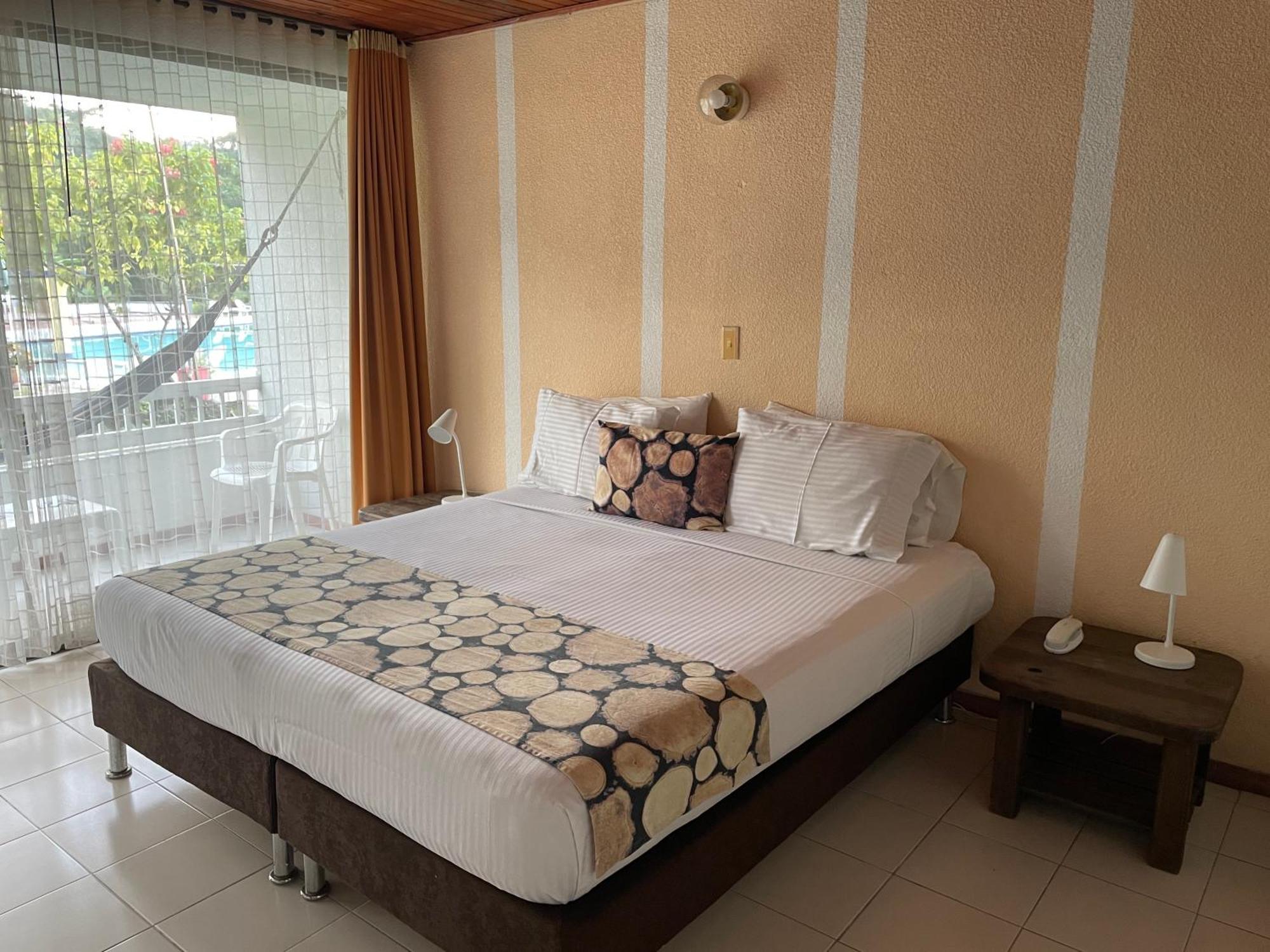 Hotel Hacienda El Diamante Villeta Ngoại thất bức ảnh
